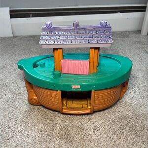Vintage Y2K 2002 Fisher-Price Little People Noah's Ark Playset